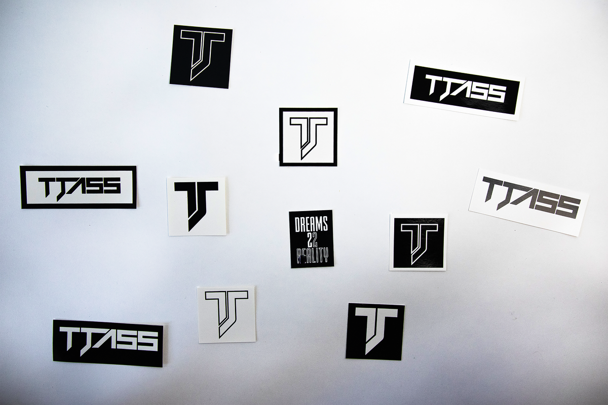 Free Vector | T Logo Branding Identity Corporate Vector Logo Design